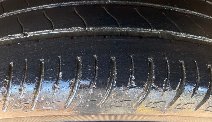 2020 Maruti Baleno DELTA PETROL 1.2, Petrol, Manual, 71,533 km, Left Front Tyre Tread