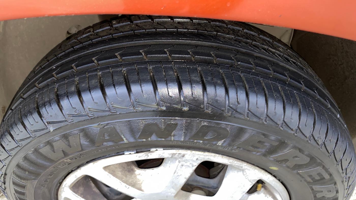 2016 Renault Duster RXL PETROL, Petrol, Manual, 39,433 km, Right Front Tyre Tread