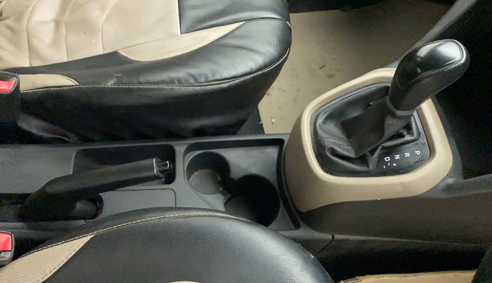 2018 Hyundai Grand i10 MAGNA AT 1.2 KAPPA VTVT, CNG, Automatic, 60,674 km, Gear Lever