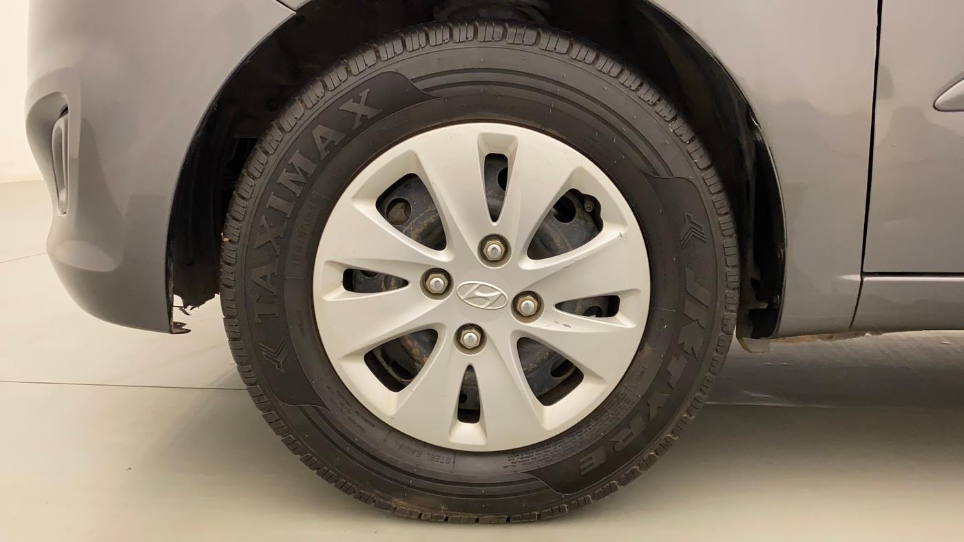 2012 Hyundai i10 SPORTZ 1.2, Petrol, Manual, 26,978 km, Left Front Wheel