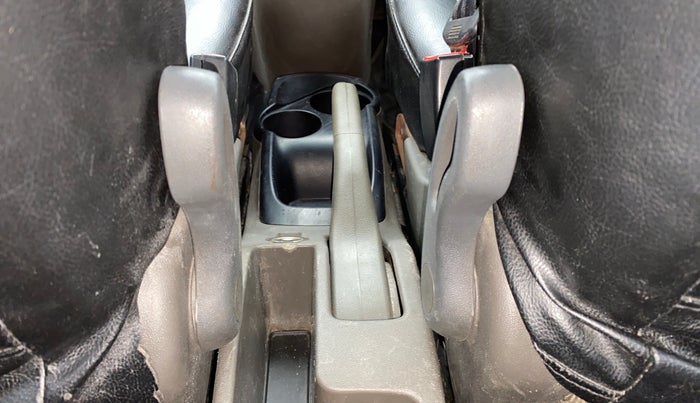 2012 Hyundai i10 SPORTZ 1.2, Petrol, Manual, 26,978 km, Driver Side Adjustment Panel