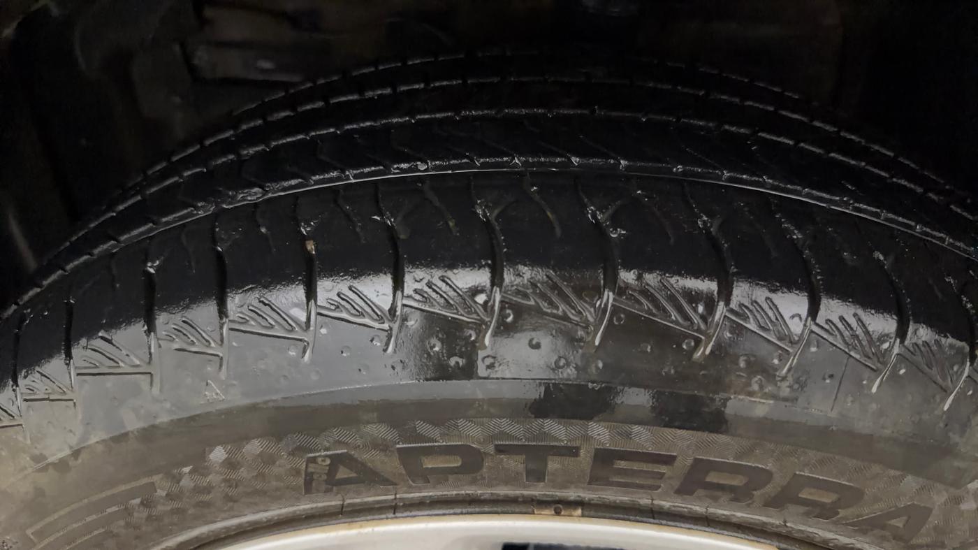 2024 Maruti Grand Vitara SIGMA SMART HYBRID, Petrol, Manual, 42,627 km, Left Front Tyre Tread