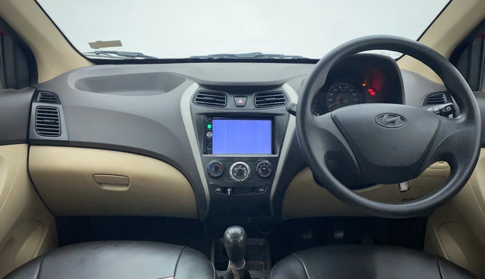 2017 Hyundai Eon ERA PLUS, Petrol, Manual, 51,373 km, Dashboard