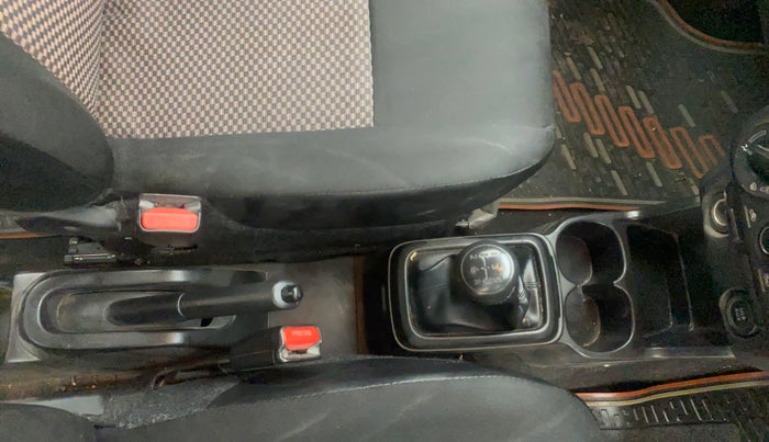 2021 Maruti S PRESSO VXI+, Petrol, Manual, 1,03,420 km, Gear Lever