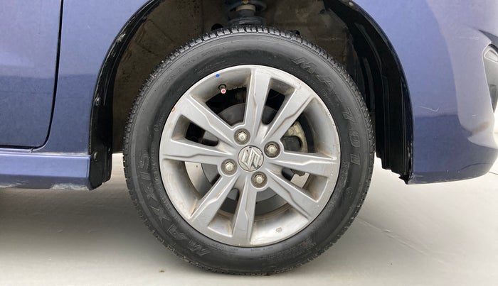 2017 Maruti Wagon R 1.0 VXI+ (O) MT, Petrol, Manual, 34,902 km, Right Front Wheel