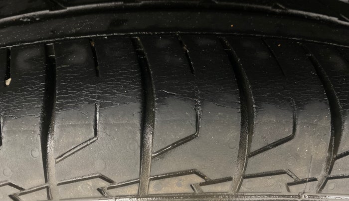 2021 Hyundai Creta SX EXECUTIVE 1.5 PETROL, Petrol, Manual, 45,305 km, Right Rear Tyre Tread