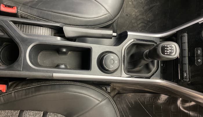 2021 Tata NEXON XM PETROL, Petrol, Manual, 49,483 km, Gear Lever