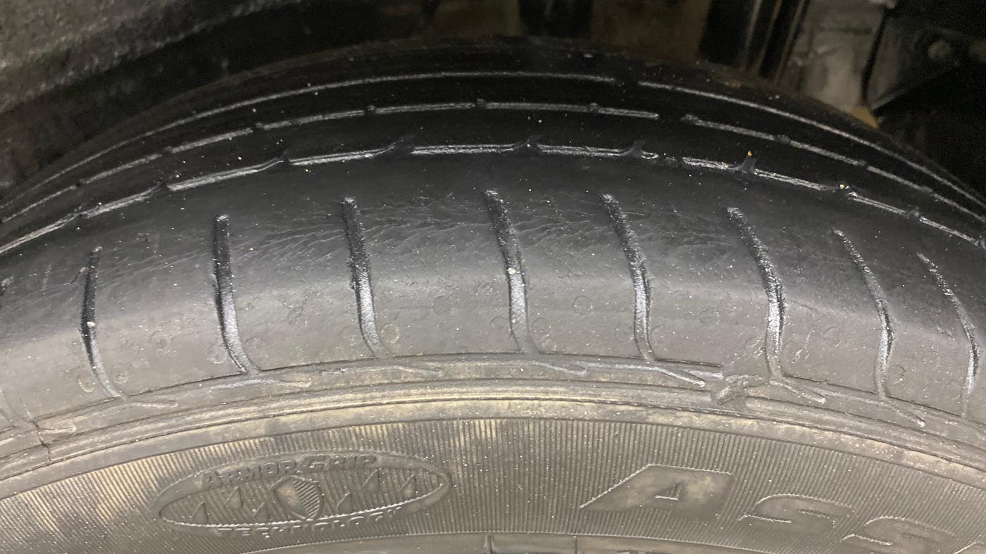 2021 Tata NEXON XM PETROL, Petrol, Manual, 49,909 km, Left Rear Tyre Tread