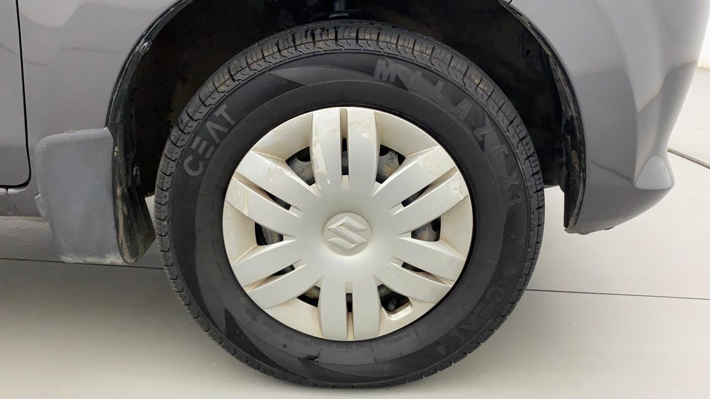2014 Maruti Alto 800 LXI, Petrol, Manual, 53,381 km, Right Front Wheel