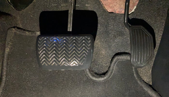 2014 Toyota Corolla Altis VL CVT PETROL, Petrol, Automatic, 94,455 km, Pedals