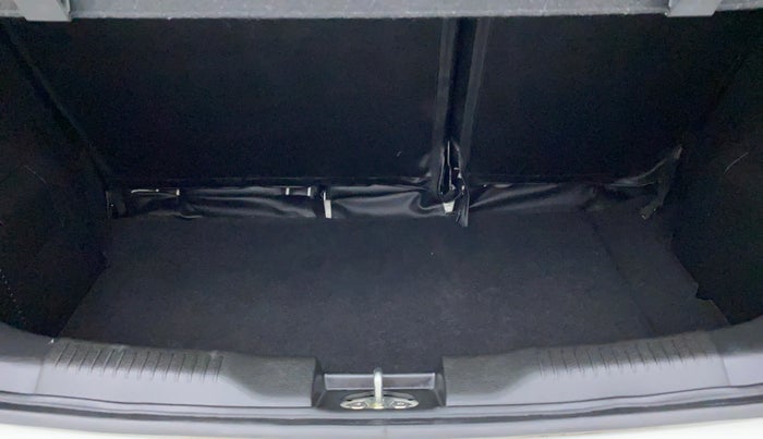 2018 Maruti IGNIS ZETA 1.2 K12 AMT, Petrol, Automatic, 2,654 km, Boot Inside
