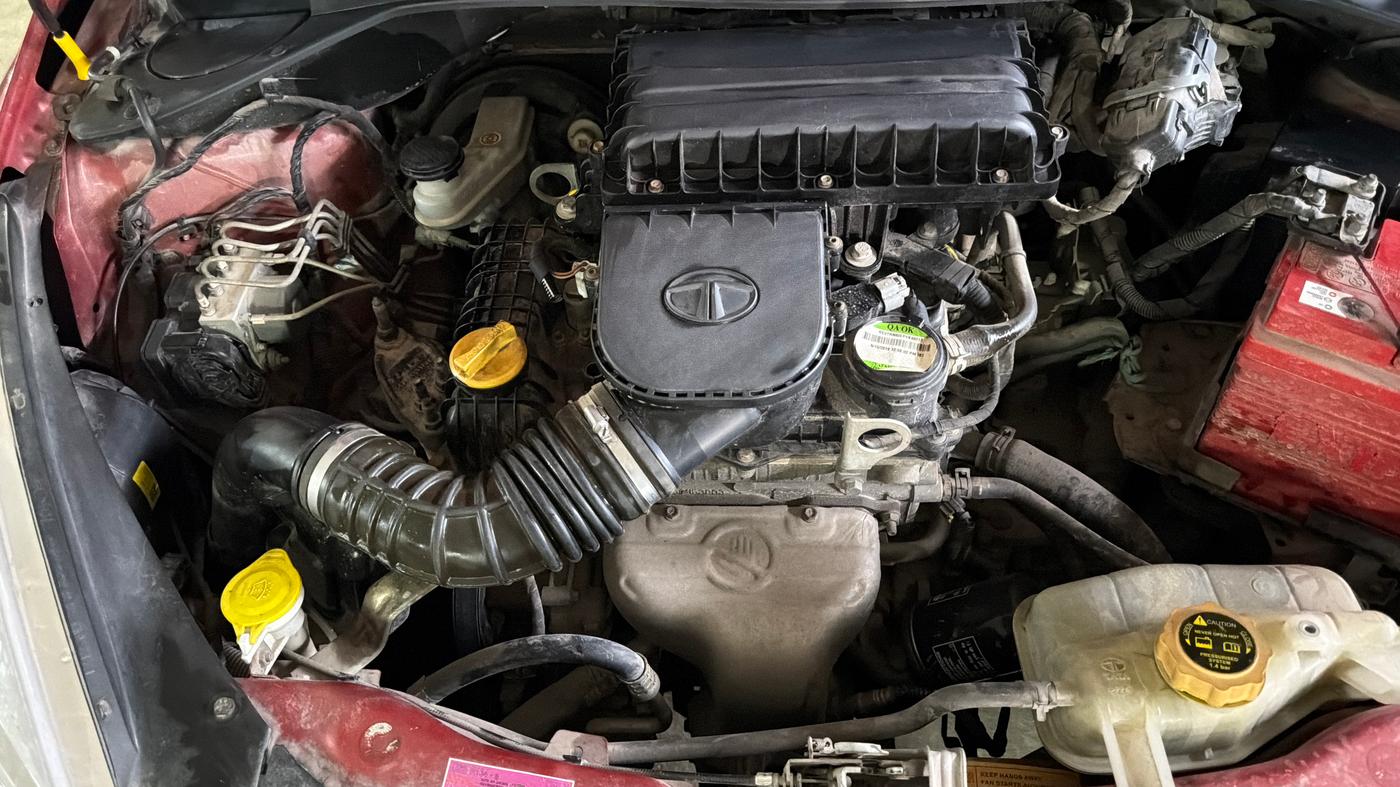 2019 Tata Tiago XZA PETROL, Petrol, Automatic, 44,975 km, Engine View - Right