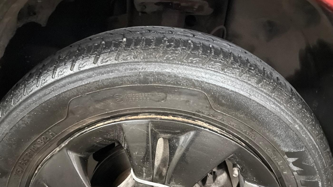 2019 Tata Tiago XZA PETROL, Petrol, Automatic, 44,975 km, Right Front Tyre Tread