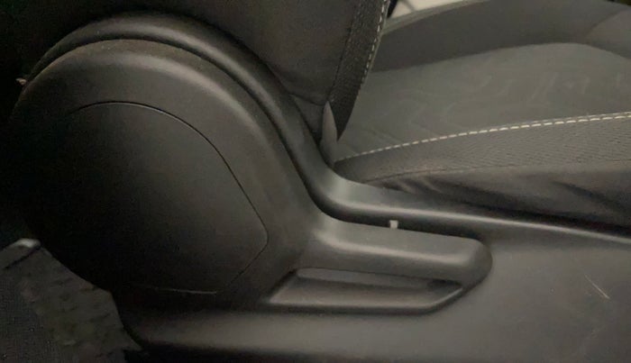 2021 Tata NEXON XZ PETROL, Petrol, Manual, 47,581 km, Driver Side Adjustment Panel