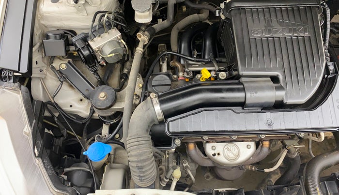 2014 Maruti Ciaz ZXI, Petrol, Manual, 78,079 km, Engine View - Right