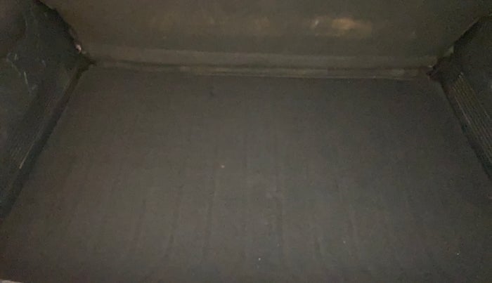 2022 KIA SONET HTX 1.5 AT, Diesel, Automatic, 1,27,467 km, Boot Inside