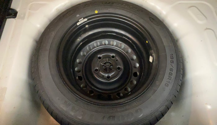 2022 KIA SONET HTX 1.5 AT, Diesel, Automatic, 1,27,467 km, Spare Tyre