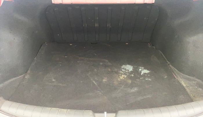 2018 Hyundai Verna 1.6 VTVT SX (O) AT, Petrol, Automatic, 56,470 km, Boot Inside