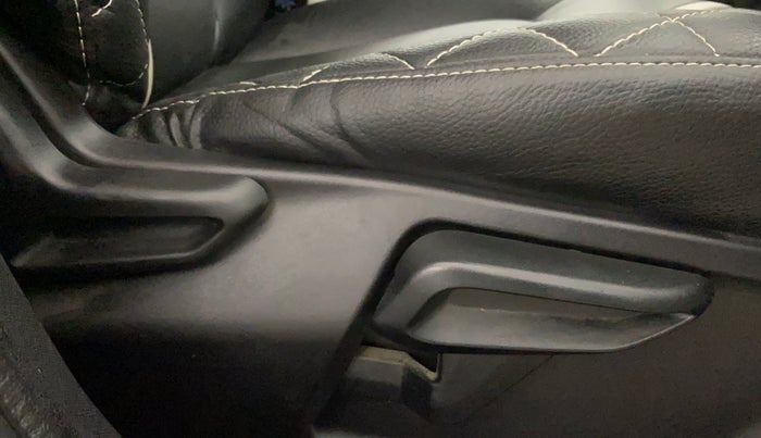 2023 Tata NEXON XZ PLUS PETROL SUNROOF, Petrol, Manual, 44,140 km, Driver Side Adjustment Panel