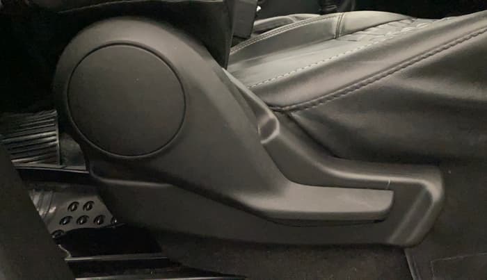 2022 Maruti Celerio ZXI, Petrol, Manual, 45,035 km, Driver Side Adjustment Panel
