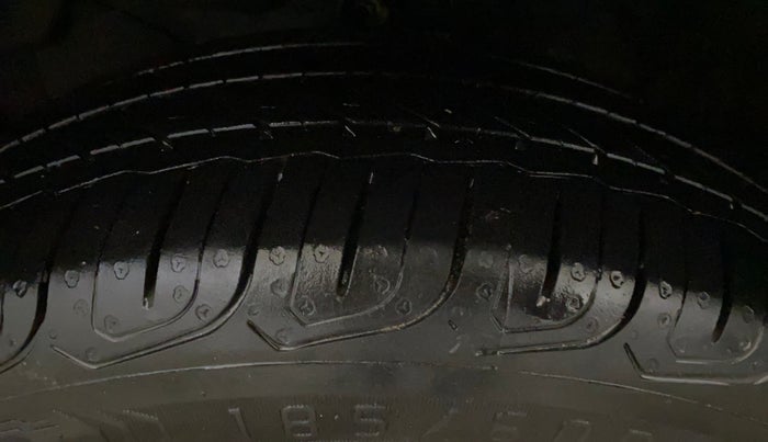 2025 Honda Amaze ZX 1.2 Petrol CVT, Petrol, Automatic, 6,162 km, Left Front Tyre Tread