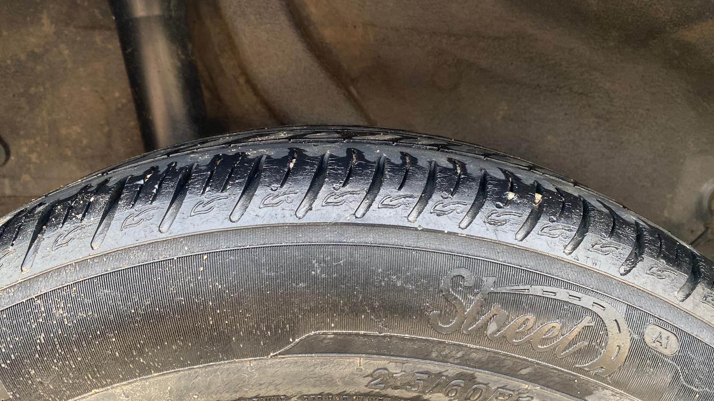 2021 Hyundai VENUE SX 1.0 (O) TURBO IMT, Petrol, Manual, 46,344 km, Right Rear Tyre Tread