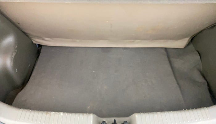 2012 Hyundai i10 ASTA 1.2, Petrol, Manual, 32,140 km, Boot Inside