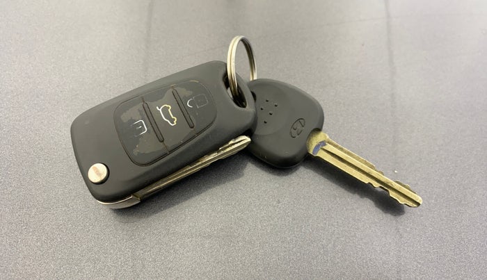 2012 Hyundai i10 ASTA 1.2, Petrol, Manual, 32,140 km, Key Close Up