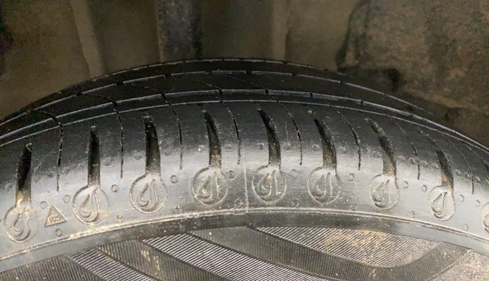 2024 Tata TIGOR XZA Plus iCNG , CNG, Automatic, 26,268 km, Right Rear Tyre Tread