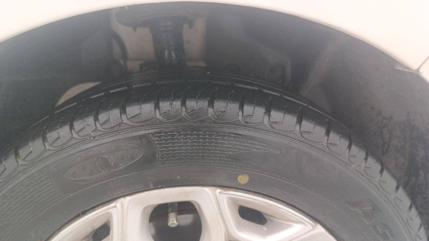 2016 Ford Ecosport TITANIUM 1.5L DIESEL, Diesel, Manual, 77,114 km, Right Front Tyre Tread