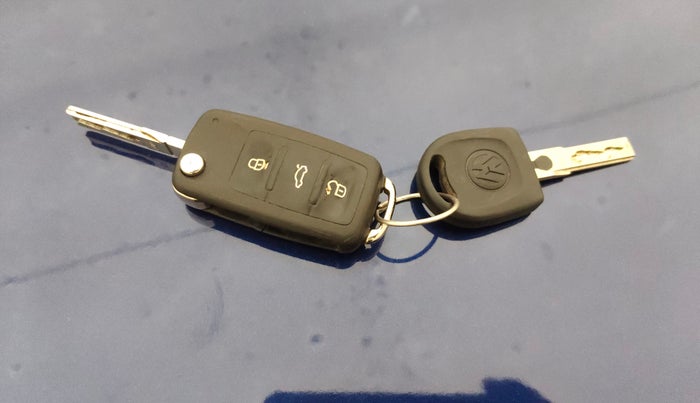 2013 Volkswagen Polo COMFORTLINE 1.2L PETROL, Petrol, Manual, 89,971 km, Key Close Up