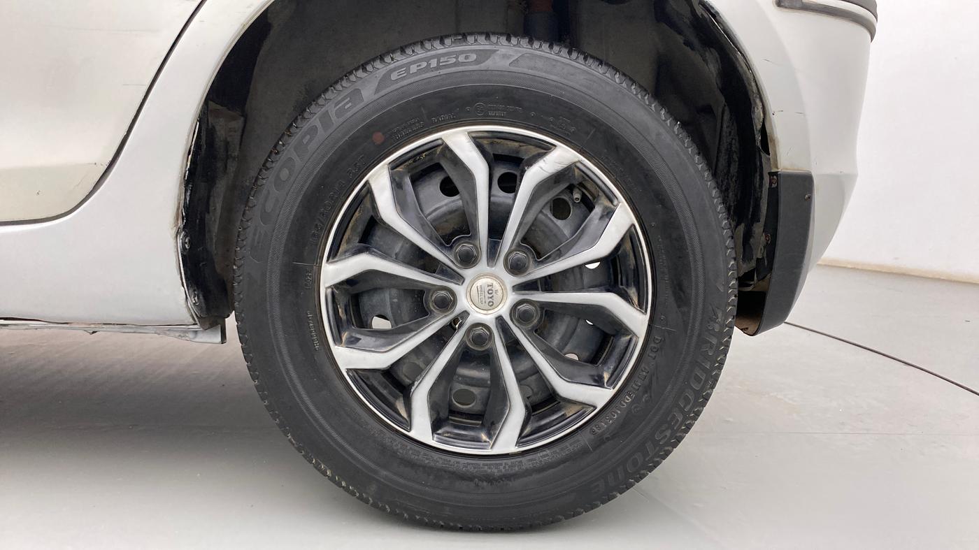 2013 Maruti Swift VDI, Diesel, Manual, 73,784 km, Left Rear Wheel