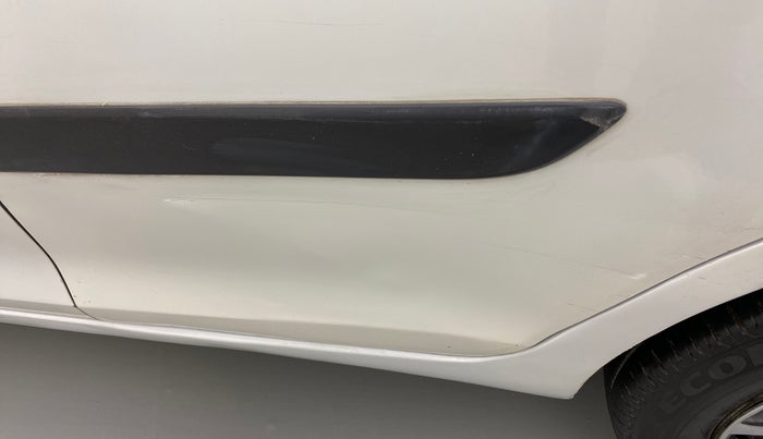 2013 Maruti Swift VDI, Diesel, Manual, 73,784 km, Rear left door - Slightly dented