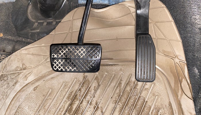 2017 Honda Jazz 1.2L I-VTEC V AT, Petrol, Automatic, 97,091 km, Pedals