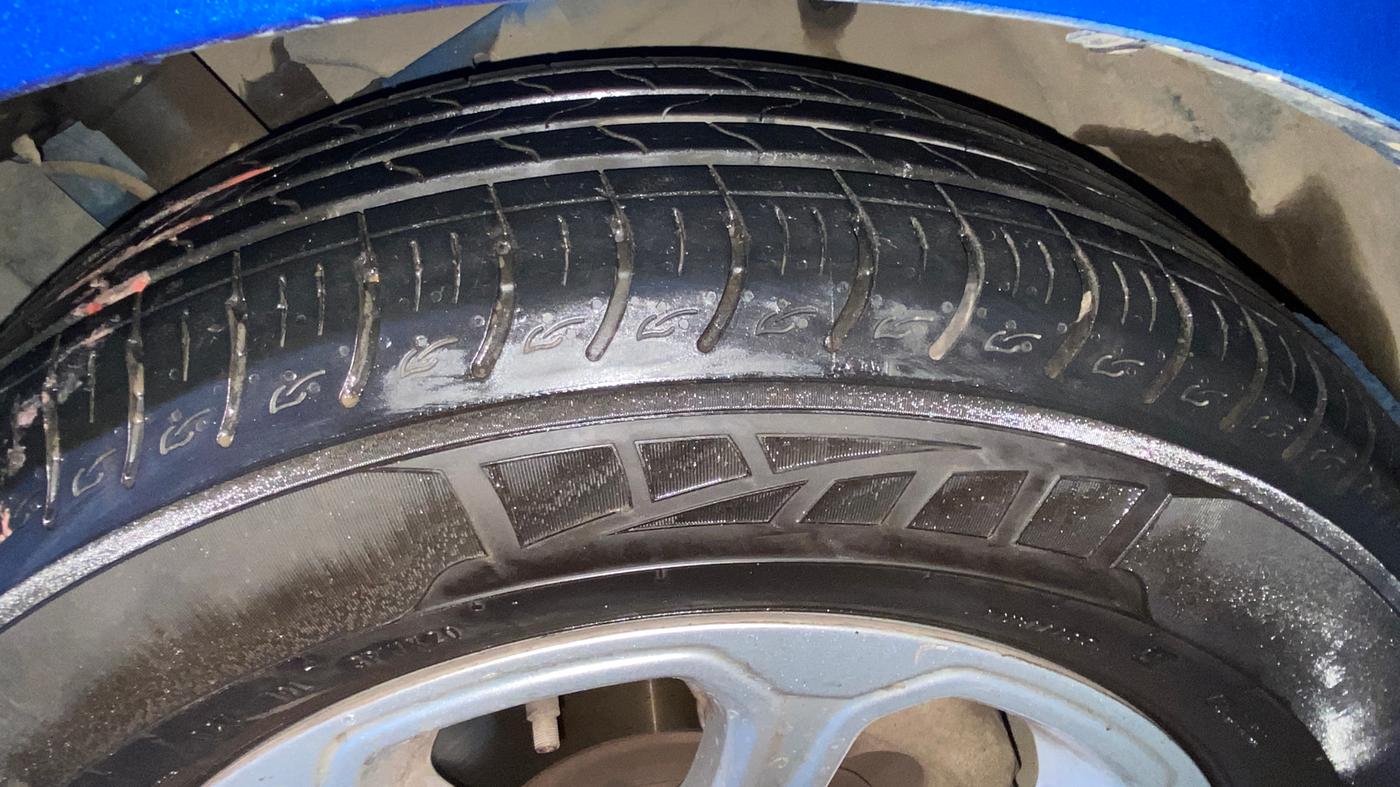 2020 Ford Ecosport TITANIUM + 1.5L PETROL AT, Petrol, Automatic, 69,126 km, Right Front Tyre Tread