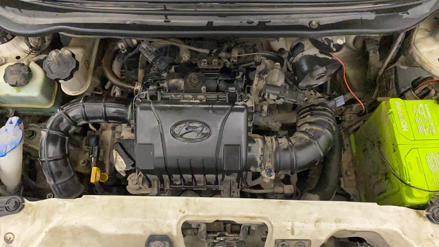 2018 Hyundai Eon ERA +, Petrol, Manual, 1,15,293 km, Engine View