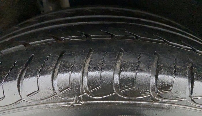 2016 Ford Ecosport 1.5 TDCI TITANIUM PLUS, Diesel, Manual, 57,274 km, Right Front Tyre Tread