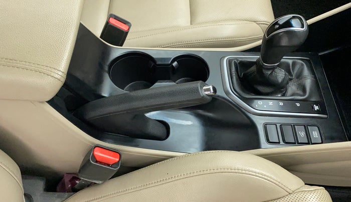 2018 Hyundai Tucson 2WD AT GL PETROL , Petrol, Automatic, 33,253 km, Gear Lever