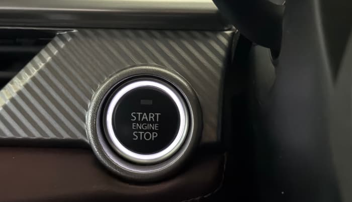 2025 Tata Curvv Accomplished S 1.2 Petrol 7DCA, Petrol, Automatic, 4,393 km, Keyless Start/ Stop Button