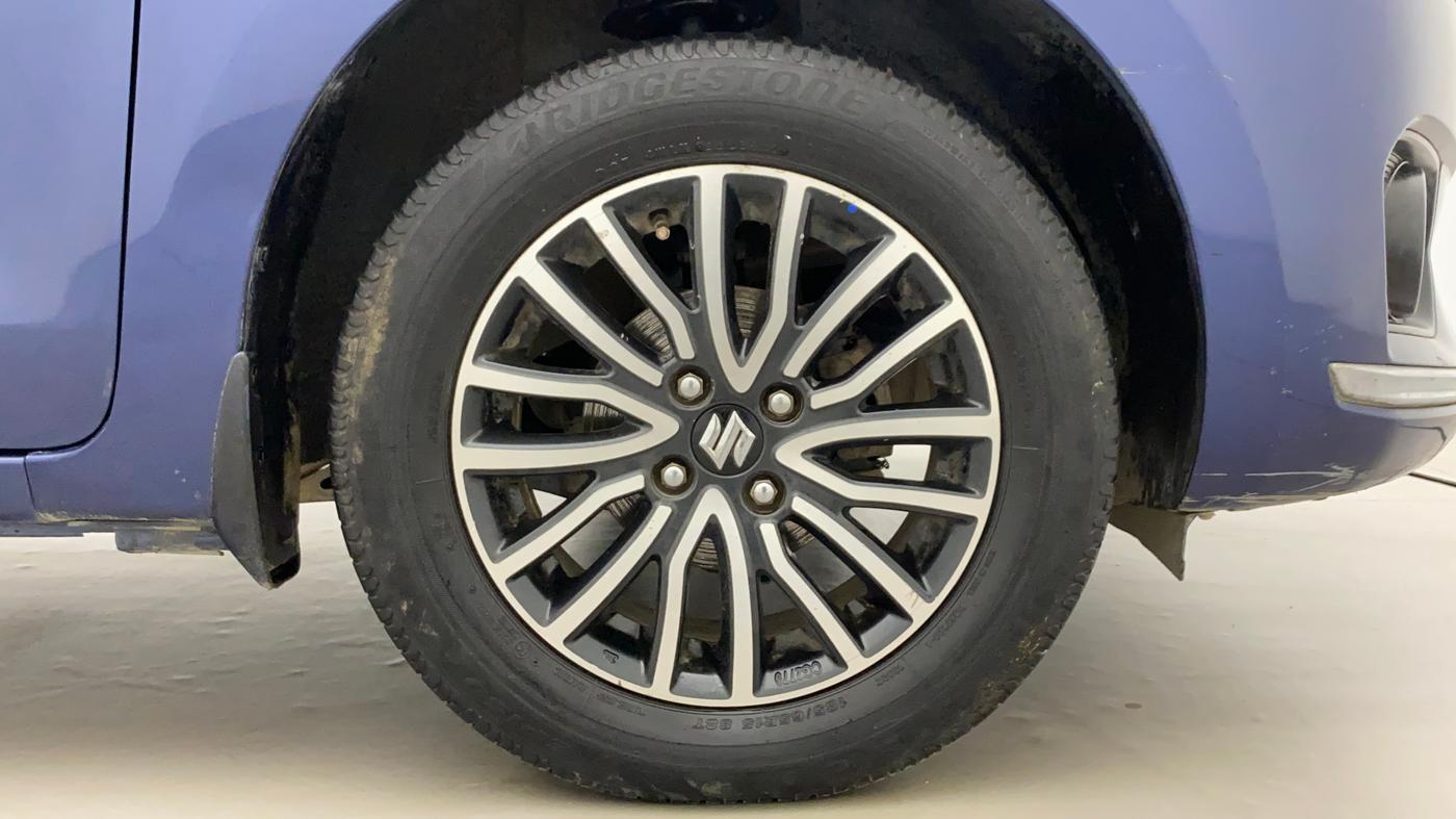2017 Maruti Dzire ZXI PLUS, CNG, Manual, 56,220 km, Right Front Wheel