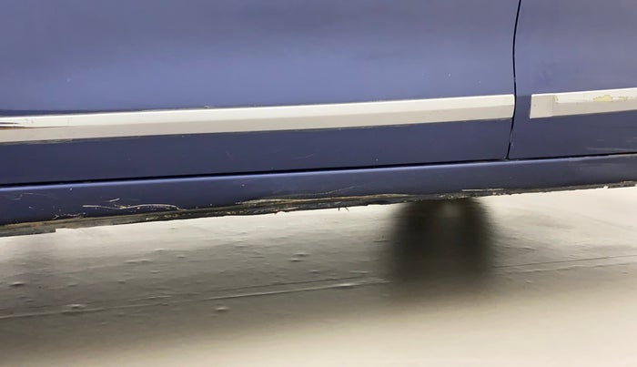 2017 Maruti Dzire ZXI PLUS, CNG, Manual, 56,220 km, Left running board - Slightly dented