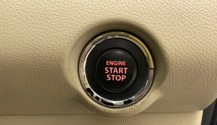2017 Maruti Dzire ZXI PLUS, CNG, Manual, 56,220 km, Keyless Start/ Stop Button