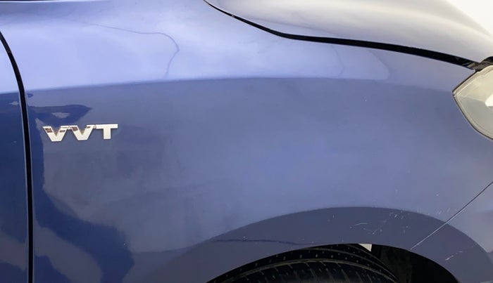 2017 Maruti Dzire ZXI PLUS, CNG, Manual, 56,220 km, Right fender - Minor scratches