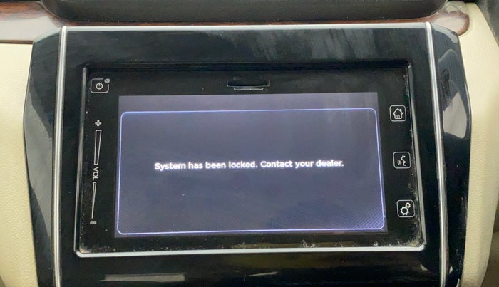 2017 Maruti Dzire ZXI PLUS, CNG, Manual, 56,220 km, Infotainment system - Music system not functional