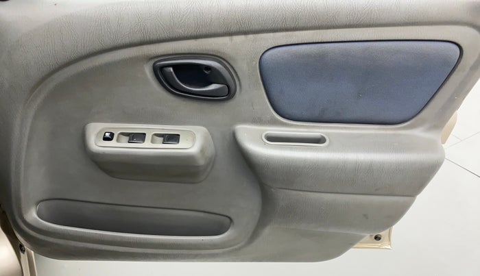 2011 Maruti Alto K10 VXI P, Petrol, Manual, 31,273 km, Driver Side Door Panels Control