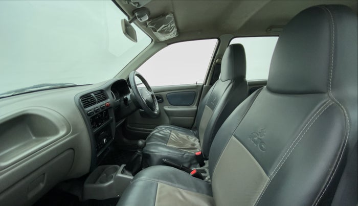 2011 Maruti Alto K10 VXI P, Petrol, Manual, 31,273 km, Right Side Front Door Cabin