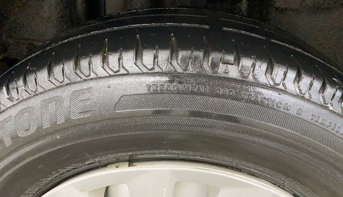 2019 Maruti Swift LXI, Petrol, Manual, 52,849 km, Right Rear Tyre Tread