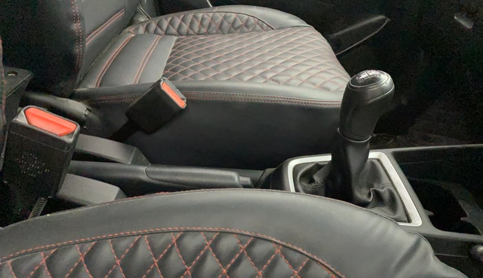 2019 Maruti Swift LXI, Petrol, Manual, 52,849 km, Gear Lever