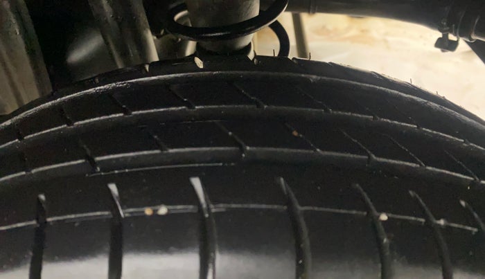 2019 Maruti Alto K10 VXI AMT, Petrol, Automatic, 28,447 km, Left Rear Tyre Tread
