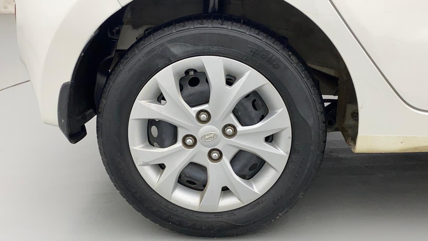 2014 Hyundai Grand i10 MAGNA 1.2 KAPPA VTVT, Petrol, Manual, 39,697 km, Right Rear Wheel